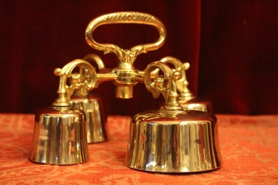 Altar - Bell en Bronze / Polished and Varnished, France 19th century