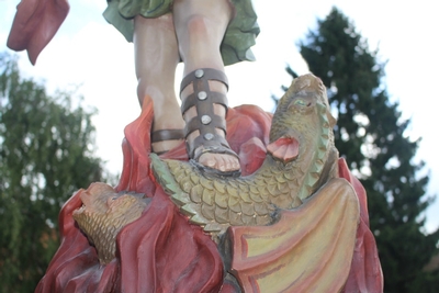 Angel Statue en hand-carved wood polychrome, Southern Germany 20th century