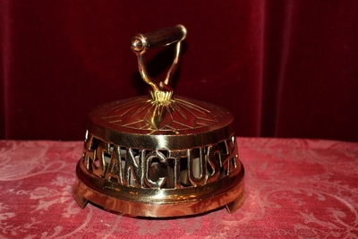 Altar - Bell style ART - DECO en Brass / Bronze / Polished and Varnished, Belgium 20th century ( anno 1930 )