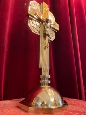 Altar - Cross style ART - DECO en Bronze / Polished / New Varnished, Dutch 20th century (Anno 1930)