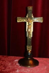 Altar - Cross style ART - DECO en Brass / Bronze, Belgium 20th century