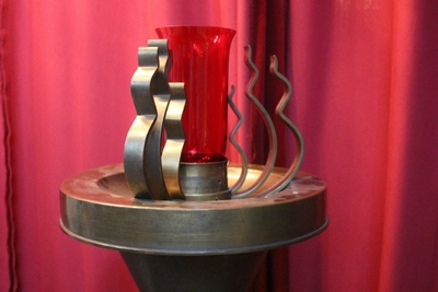 Sanctuary Stand Weight 35 Kgs ! Polish Possible ! style ART - DECO en Bronze, Belgium 20th century