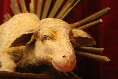 Apocalyptic Lamb style baroque en fully hand-carved wood / polychrome , Southern Germany Early 18th Century ( 1740 )