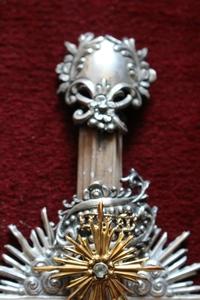 Corpus With Cross style baroque en Wood / Silver / Gold / , Belgium 18 th century