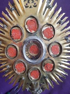 Exeptional Reliquary Relic Of The True Cross Surrounded By Multiple Relics Each With Original Document  style Baroque en Brass / Glass / Stones / Silver / Originally Sealed, Switzerland / Italy 18 th century ( Anno 1735 )