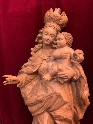 Maddona With Child  style Baroque en hand-carved wood , Southern Germany 20th century