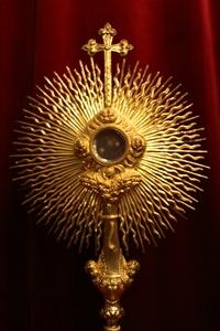 Monstrance style Baroque en full silver, France 19th century