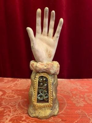 Reliquary - Hand  style Baroque en hand-carved wood polychrome, Southern Germany 19th century