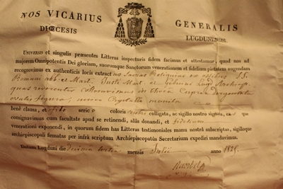 Reliquary Relics: St. Romana St. J.  St. Justus Gebuini Lingd Arch.Ep. With Original Documentation style Baroque en Solid Bronze - Gilt, France  ( Lyon ) 19th century 1829