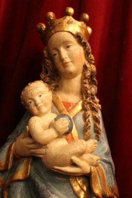 St. Mary Statue With Child style Baroque en hand-carved wood polychrome, Southern Germany 20th century