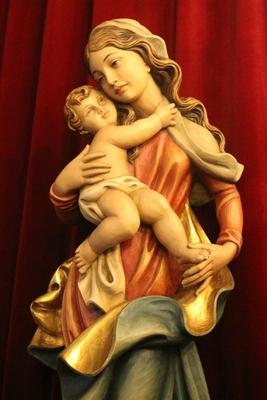 St. Mary With Child style Baroque en hand-carved wood polychrome, Southern Germany 20th century