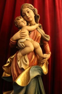 St. Mary With Child style Baroque en hand-carved wood polychrome, Southern Germany 20th century