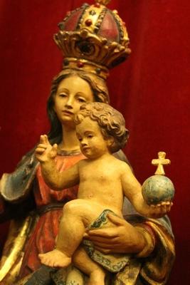 St Mary With Child Removable Scepter / Cross Height Statue Without Scepter 80 Cm. style Baroque en hand-carved wood polychrome, Southern Germany 20th century