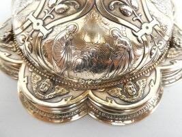 Chalice With Original Case Paten & Spoon. More Detail Pictures Of Nr : 4957787 style Baroque - Style en Full - Silver, Belgium  19 th century