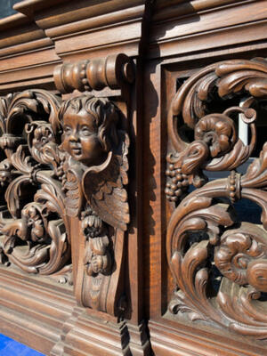 Exceptional Double Sided Communion Rail In 2 Pieces style Baroque - Style en Oak wood, Belgium  19 th century