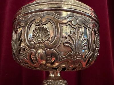 Large Ciborium style Baroque - Style en Full - Silver / Silver Marks Present, France 19 th century ( Anno 1820 )