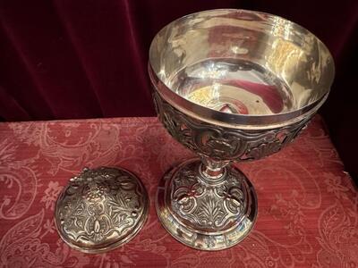 Large Ciborium style Baroque - Style en Full - Silver / Silver Marks Present, France 19 th century ( Anno 1820 )