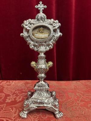 Reliquary  style Baroque - Style en Full - Silver / Polisched & Varnished / Silver Marks Present / Glass , Belgium  18 th century