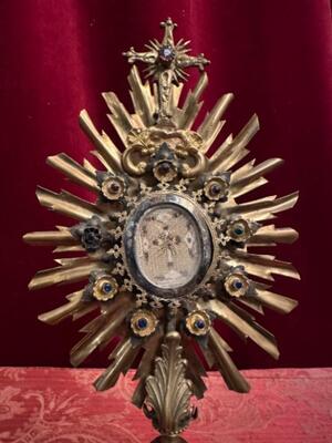 Reliquary - Relic Relics: Ex True Cross / S. Crucis. Ex Purpura Dnjc. Ex Fune Dnjc. Ex Panicolo Dnjc style Baroque - Style en Brass / Glass / Stones, Southern Germany 18 th century ( Anno 1745 )