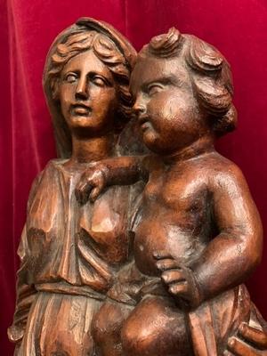 St. Mary & Child  style Baroque Style en Hand Carved Walnut, France 19th century