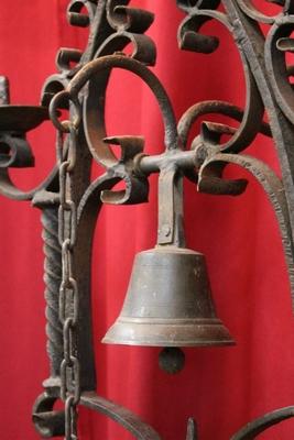 Bell en Hand forget - iron / Bronze Bell, 19th century