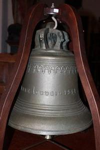 Bronze Church Bell en Bronze, Belgium 19th century