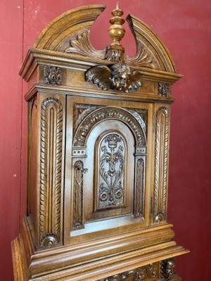 Cabinet  Belgium 19 th century