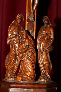 Calvary - Scene.  en fully hand - carved wood, Dutch 19 th century