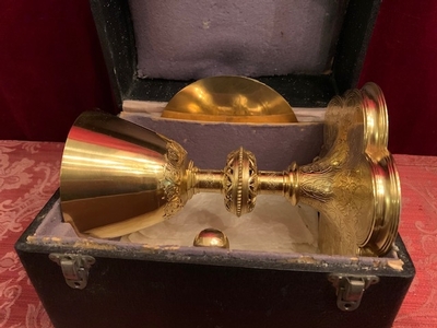 Chalice Brass Gilt Silver Cuppa With Original Case Spoon And Paten en Brass / Gilt / Silver , Belgium 20th century (Anno 1930)