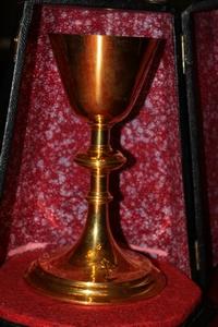 Chalice Signed P. Gabriel Janik S.R.A. Vienna en Silver / gilt 388 grs. Silver content 900, AUSTRIA 19th century