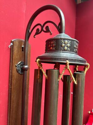 Chapel - Sacristy Gong en Wood / Bronze, Netherlands  20 th century