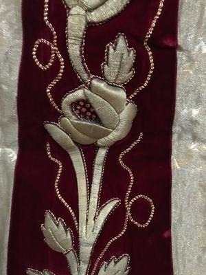 Chasuble en hand embroidered, Belgium 19th century