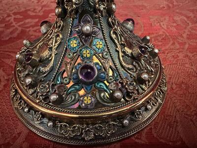 Exceptional Chalice ! style Classical en SILVER GILT , ENAMEL , FLORAL DECORATION , AMETHYST CABOCHONS , PEARLS, Hungary 19 th century