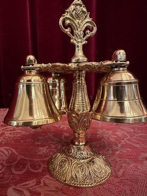 Altar - Bell style Classicistic en Bronze / Polished and Varnished, Belgium  19 th century ( Anno 1885 )