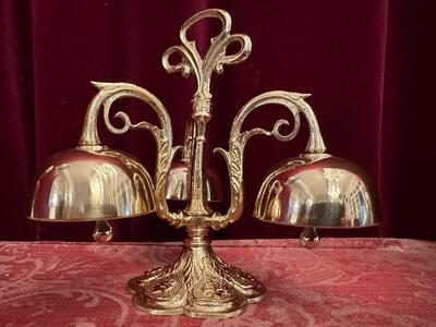 Altar - Bell style Classicistic en Bronze / Polished and Varnished, France 19 th century ( Anno 1885 )