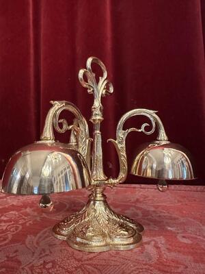 Altar - Bell style Classicistic en Bronze / Polished and Varnished, France 19 th century ( Anno 1885 )