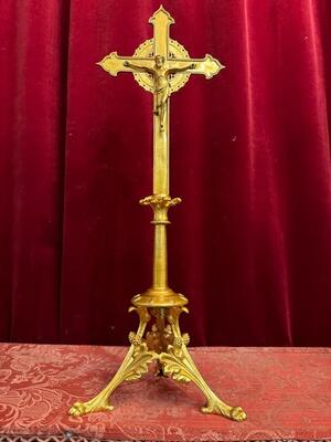 Altar - Cross style Classicistic en Bronze / Gilt / Polished and Varnished, France 19 th century ( Anno 1885 )