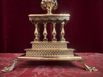 1 Classicistic Altar - Cross