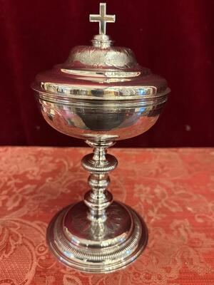 Ciborium style Classicistic en Full - Silver / Silver Marks Present / Polished & Varnished, Belgium  19 th century ( Anno 1815 )