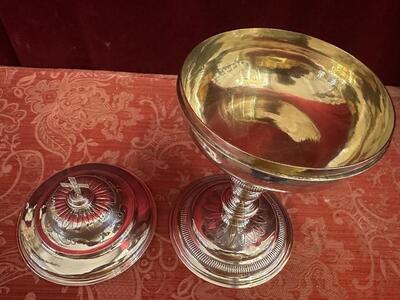 Ciborium style Classicistic en Full - Silver / Silver Marks Present / Polished & Varnished, Belgium  19 th century ( Anno 1815 )