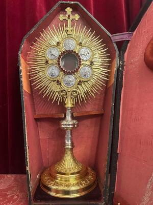 1 Classicistic Monstrance With Orignal Full Silver Lunula & Case. By: Thiery - Paris