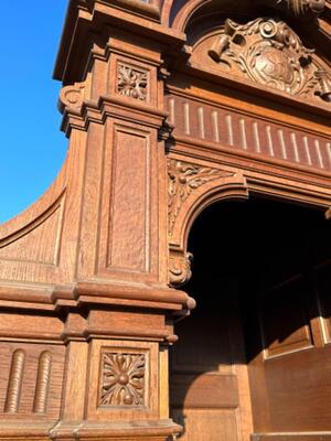 Confessional en Oak wood, Belgium  19 th century