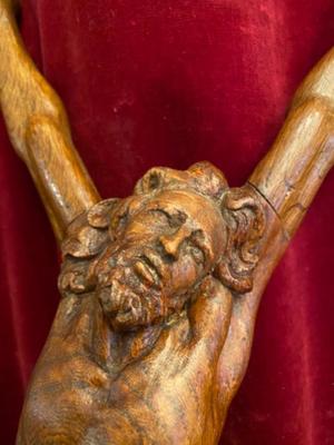 Corpus Christi  en Fully Hand - Carved Wood Oak, Belgium 18th century