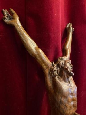 Corpus Christi  en Fully Hand - Carved Wood Oak, Belgium 18th century