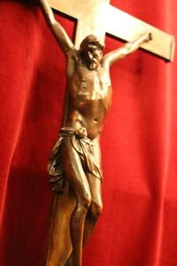 Cross + Corpus en wood, Flemish 18 th century