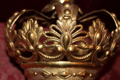 Crown en Brass / Gilt, Belgium 19th century ( anno 1840 )