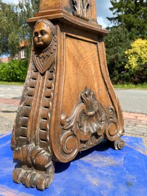 Exceptional Eagle Lectern  en Fully hand - Carved Wood, Belgium  19 th century