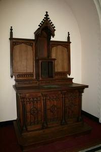 Altar style GOTHIC en OAK, Dutch 19th century