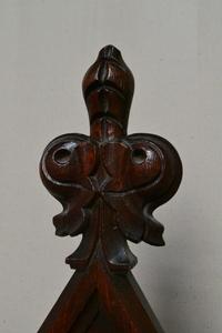 Bischop Seat style Gothic en WOOD OAK, Belgium 19th century