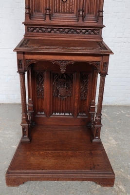 Kneeler  style Gothic en Oak Wood, France 19th century